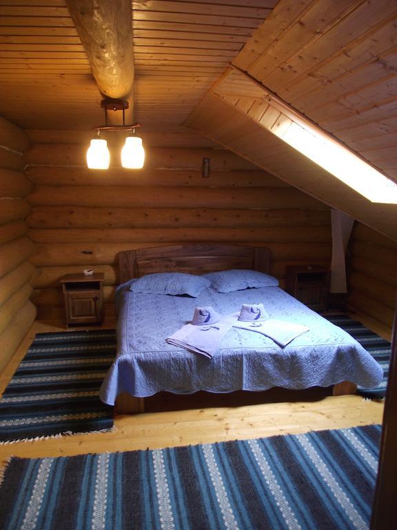 Cabana Piatra Runcului Vatra Moldovitei Ngoại thất bức ảnh