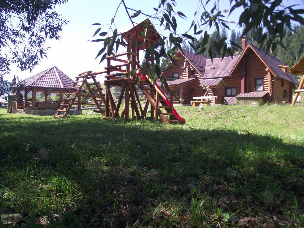 Cabana Piatra Runcului Vatra Moldovitei Ngoại thất bức ảnh