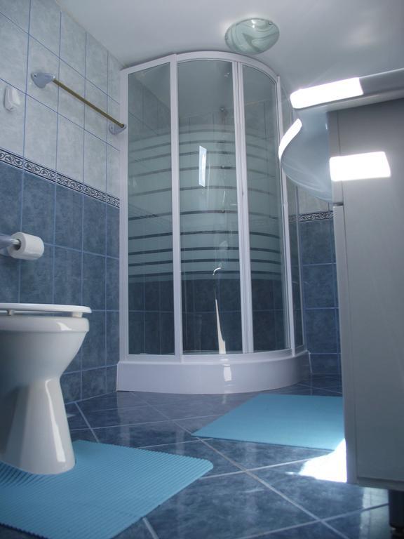 Cabana Piatra Runcului Vatra Moldovitei Phòng bức ảnh